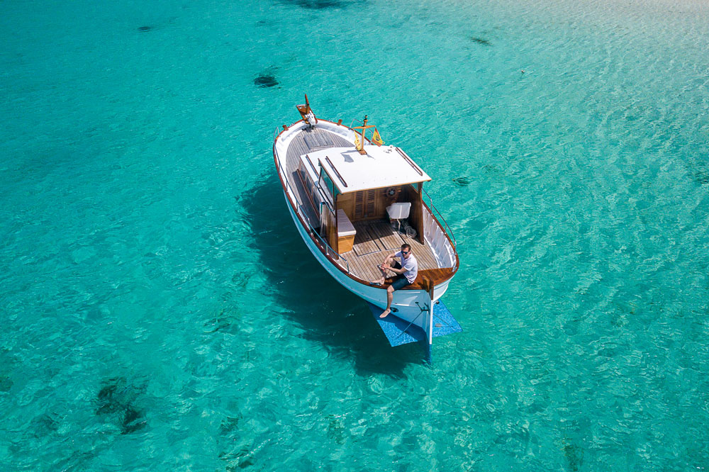 Alquiler de barco con patrón en Ibiza
