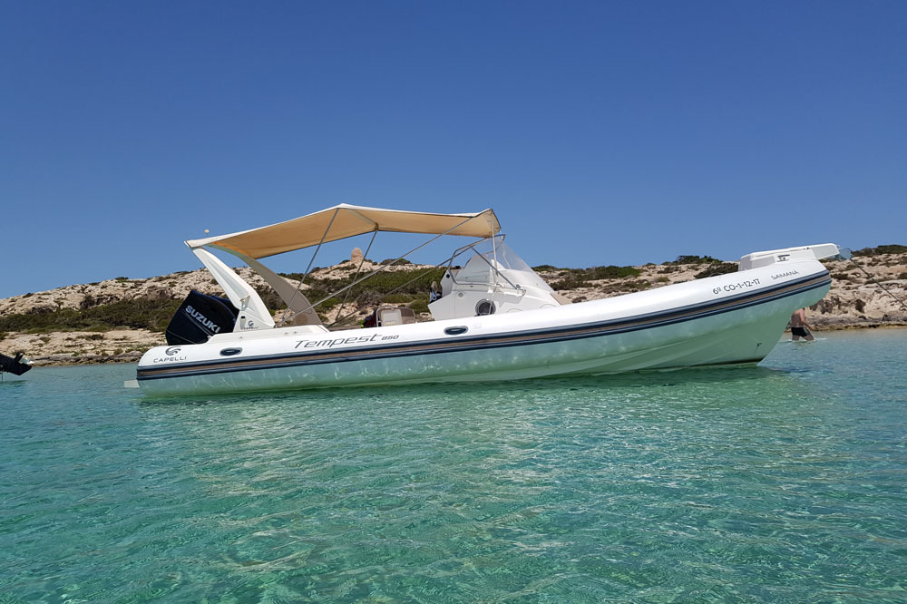 Alquiler de barco con patrón en Ibiza y Formentera