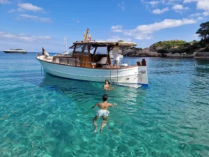 Mieten Sie ein Boot in Ibiza